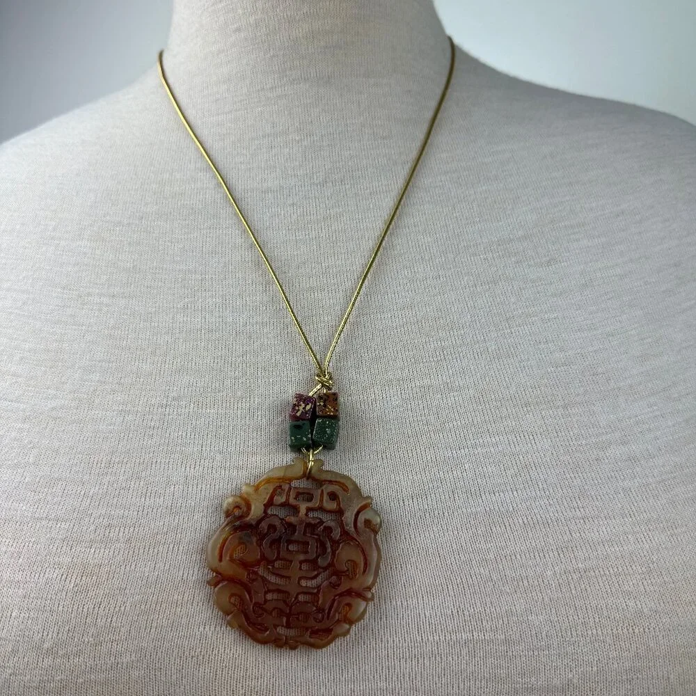 Vintage Carved Jade Asian Pendant Necklace 24